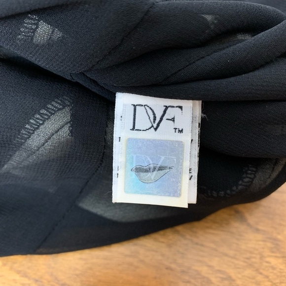 Diane Von Furstenberg Dress Kathleen Stripes Beige Black Sz 6 Short Sleeves DVF - Picture 8 of 11